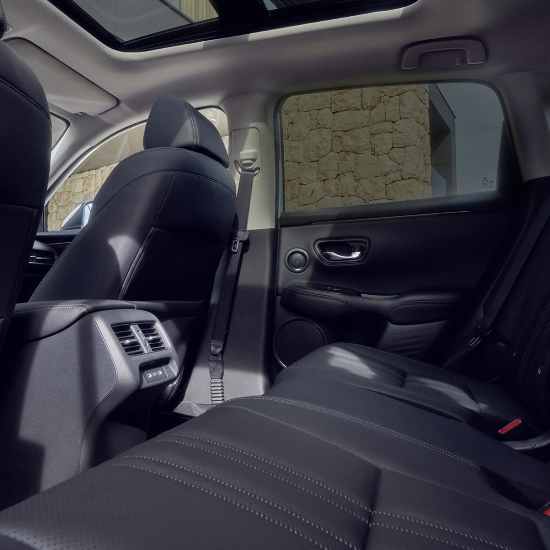 Zadní sedadlo s body systému uchycení dětské sedačky ISOFIX