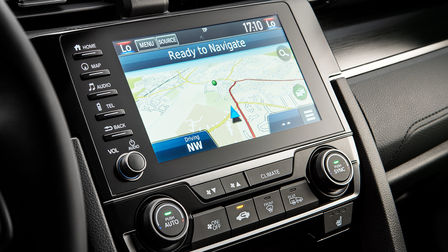 Systém Honda Connect 7" s navigací Garmin