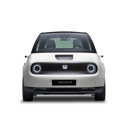 Pohled zepředu na elektromobil Honda BEV