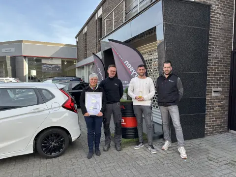 Prodejce značky Honda získává cenu Yushu.