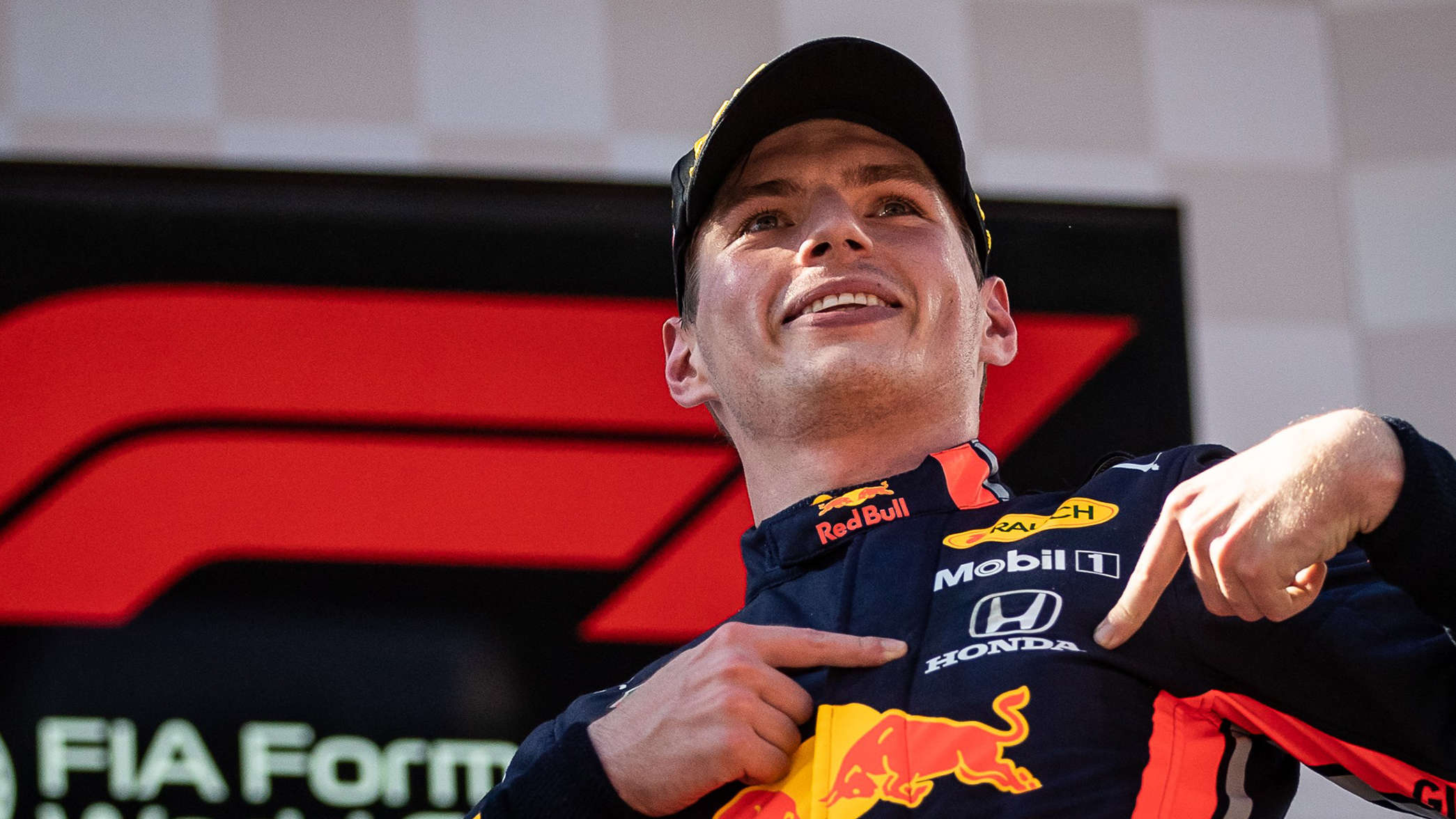 Honda pohání tým Aston Martin Red Bull Racing