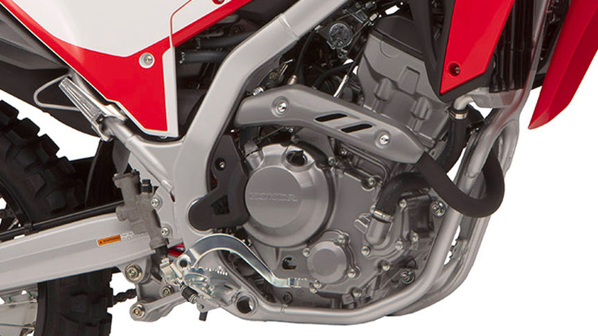 Honda CRF300L výkonnější 4ventilový jednoválcový motor DOHC chlazený kapalinou