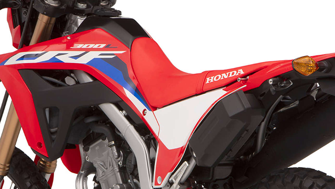 Honda CRF300L štíhlá, lehká kapotáž