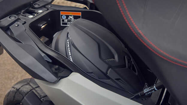 Zavazadlový prostor 21 l skútru Honda X-ADV