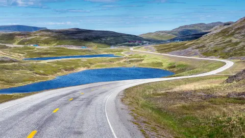 Evropská silnice 69 (zkráceně E 69) je evropská silnice mezi Olderfjordem a Severním mysem v severním Norsku. Silnice je dlouhá 129 km a prochází pěti tunely o celkové délce 15,5 km.