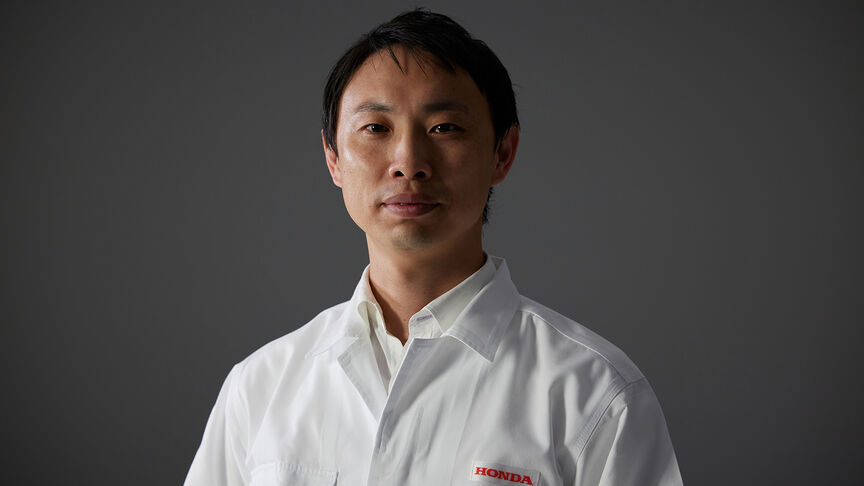 Junya Ono, inženýr vývoje systému E-Clutch