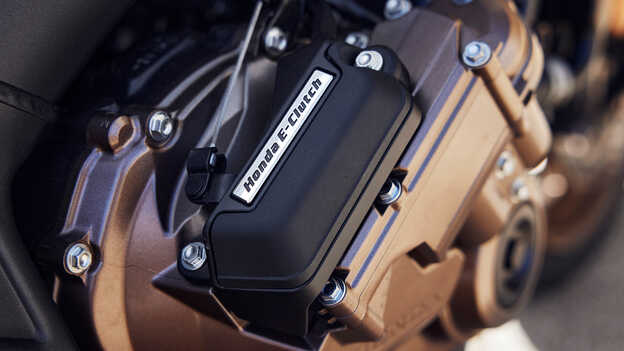 2024 – Systém E-Clutch