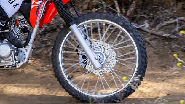 Brzdný výkon Hondy CRF125F