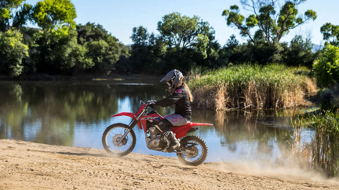 CRF125F – lepší motocykl, lepší jezdec