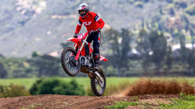 CRF450R Zadní tlumič Showa & Pro-Link