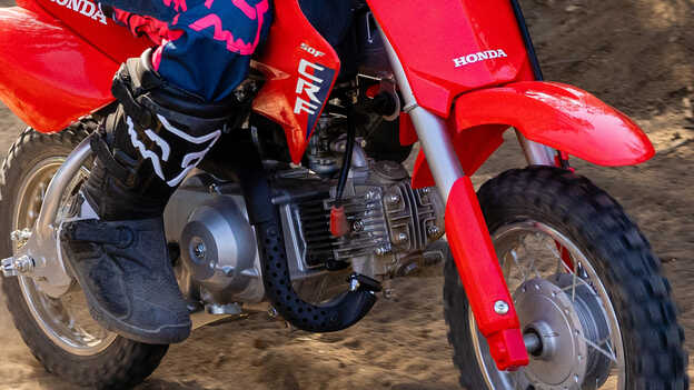 Honda CRF50F – zvýšená bezpečnost