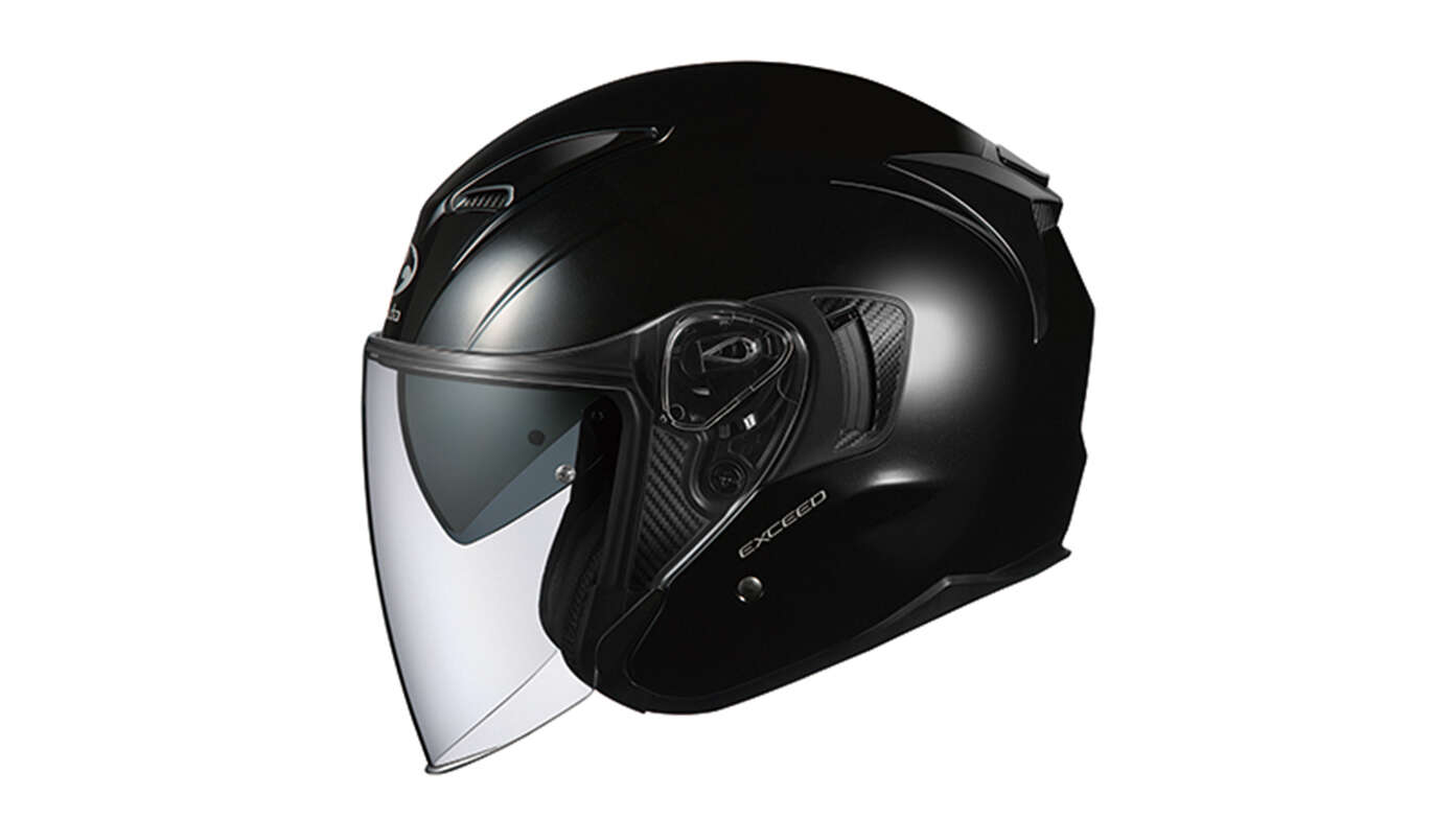 Black metallic Exceed pro rok 2025