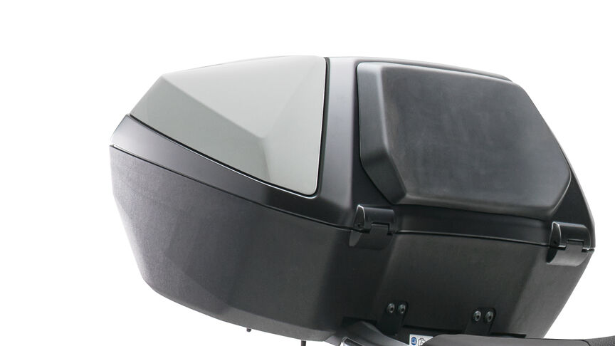 Horní box modelu Forza 350.