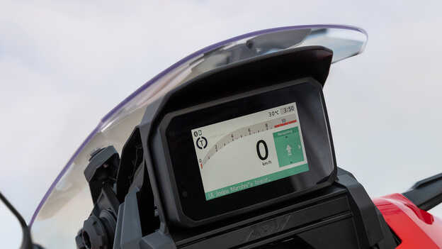 5palcový přístrojový panel TFT, Honda RoadSync a Smart Key