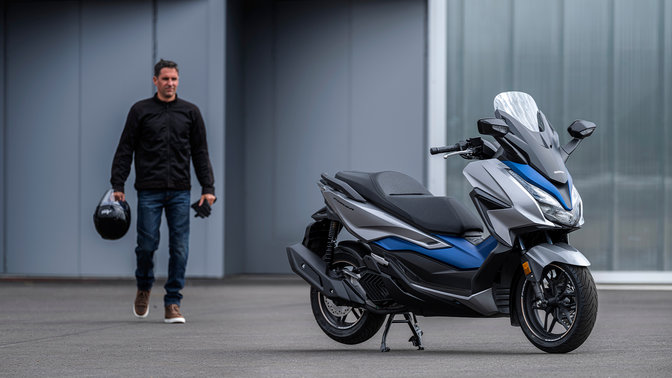 Forza 125, elegance