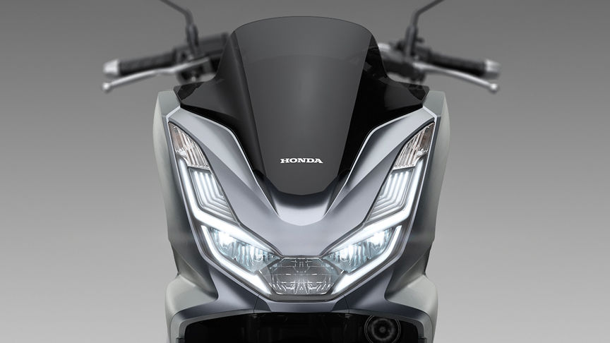 Honda PCX125 – plné LED osvětlení