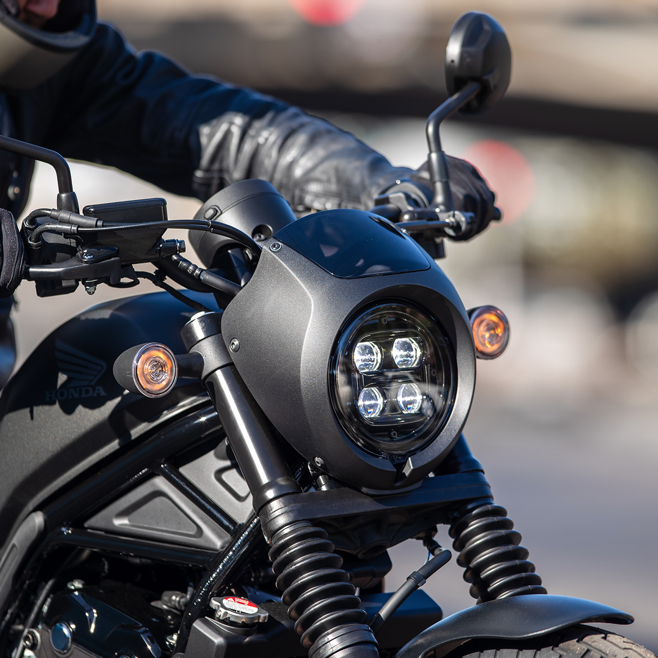 CMX500 Rebel – LED osvětlení