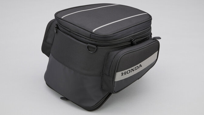 Honda CBR1000RR-R Fireblade – brašna na zadní sedlo