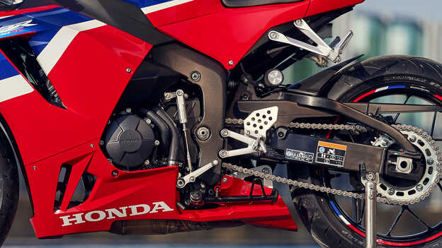 CBR600RR – Standardně montované rychlořazení