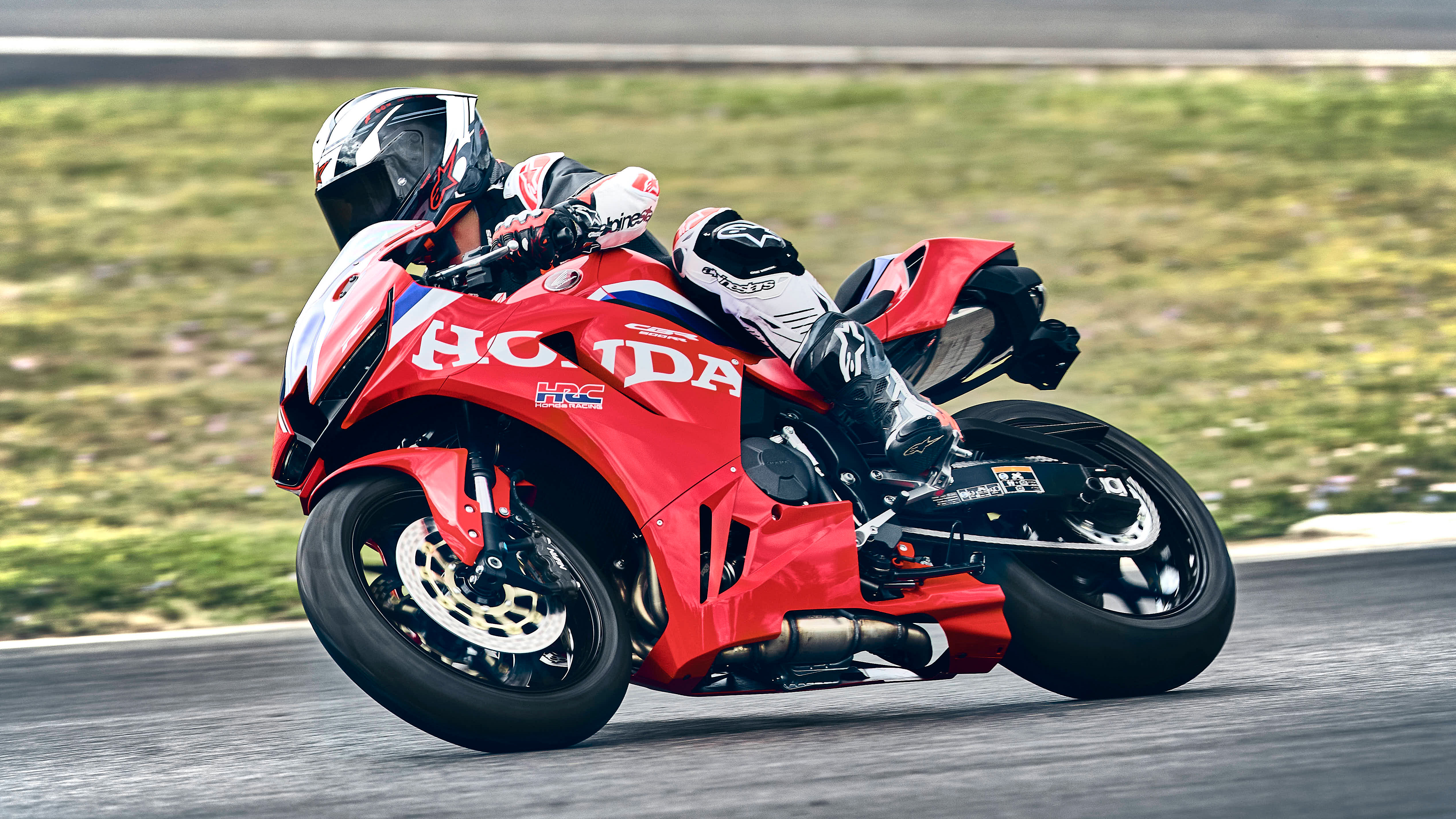 CBR600RR – systém elektronického řízení Bosch IMU fungující v 6 osách