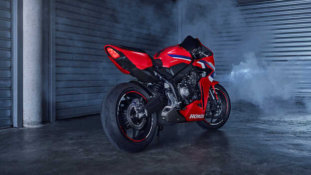 CBR650R, připojení chytrého telefonu pomocí aplikace Honda RoadSync